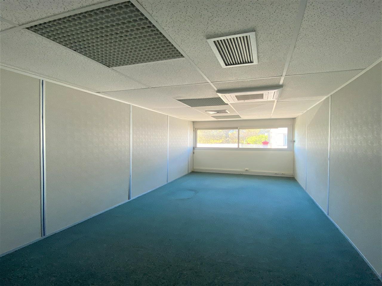 Bureau Aix-en-Provence 214m² Location bureau Aix-en-Provence Bouches-du-Rhône OLBUR2204252 4